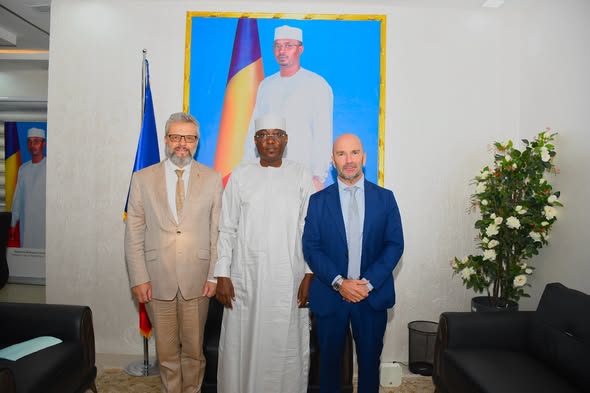 Le ministre rencontre les diplomates allemand et de l’Union européenne